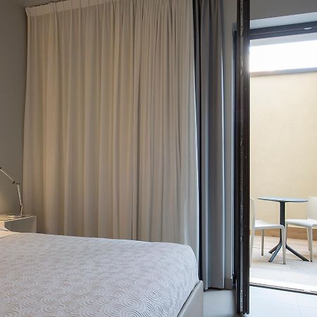 Hotel Verona Esterno foto