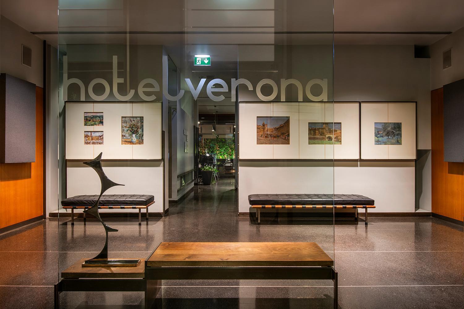 Hotel Verona Esterno foto